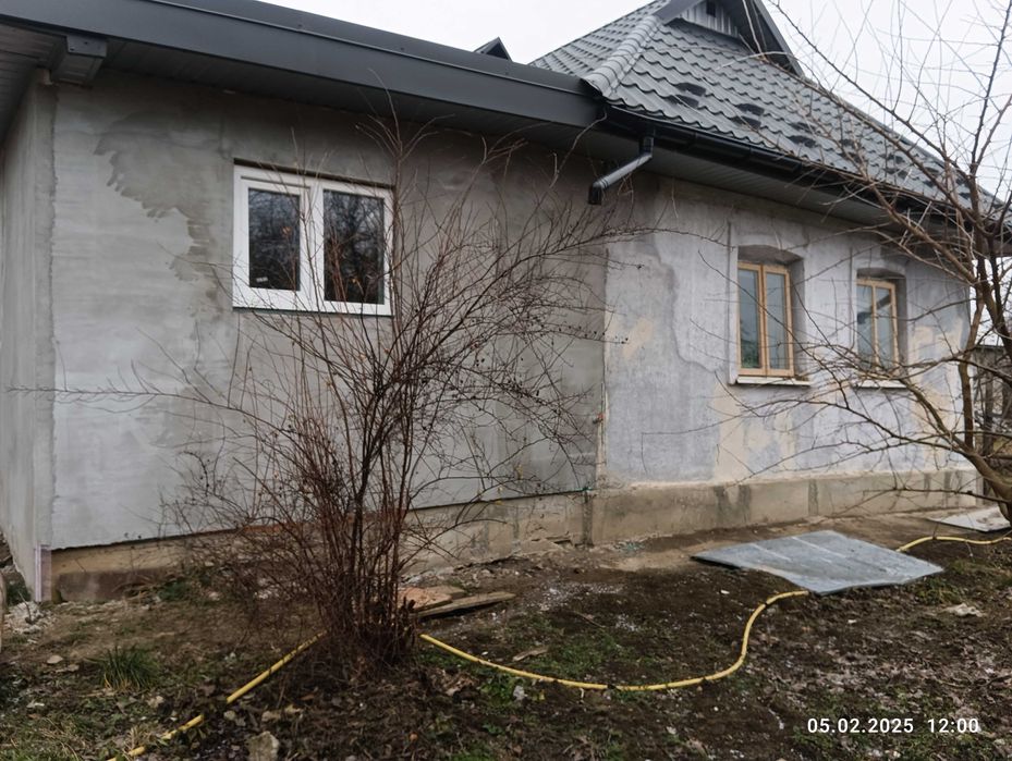 Продається будинок-господарство в Кам'янець-Подільському р-ні