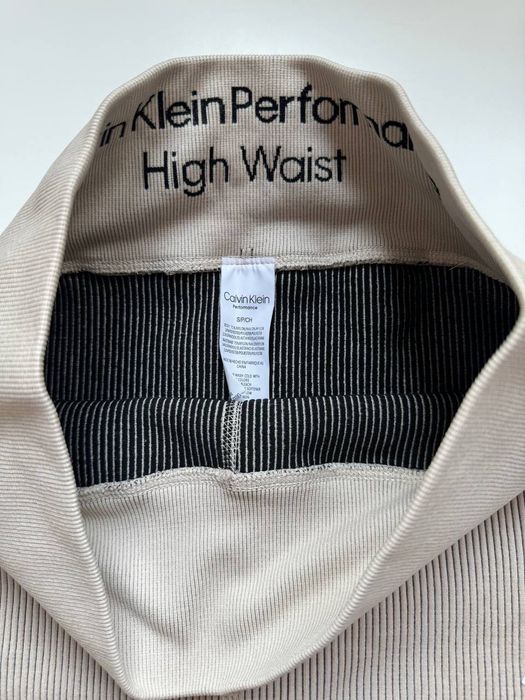 Нові велосипедки в рубчик Calvin Klein  оригінал 100%