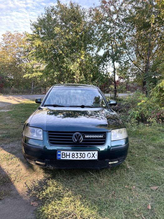 Пасат б5+ 2001 рік