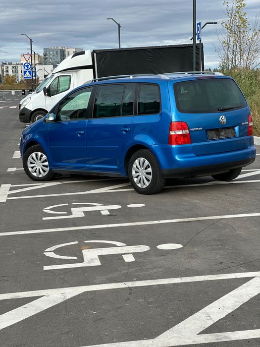 Volkswagen Touran