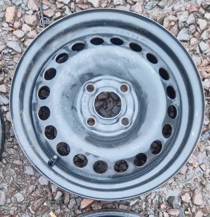 Felgi stalowe Opel Karl 4x100 5Jx14 IS38 TPMS Kpl.
