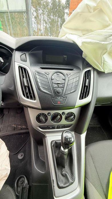 Para peças FORD Focus III Carrinha