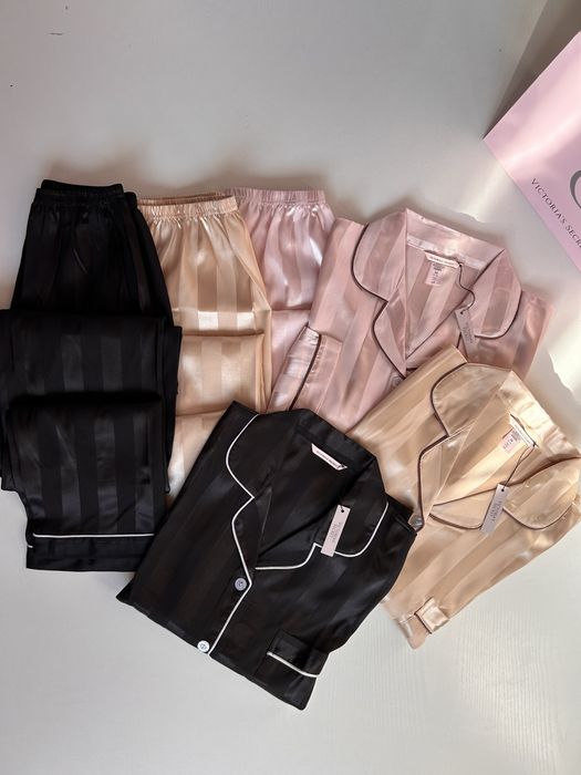 Піжама Victoria’s Secret блискуча смужка
