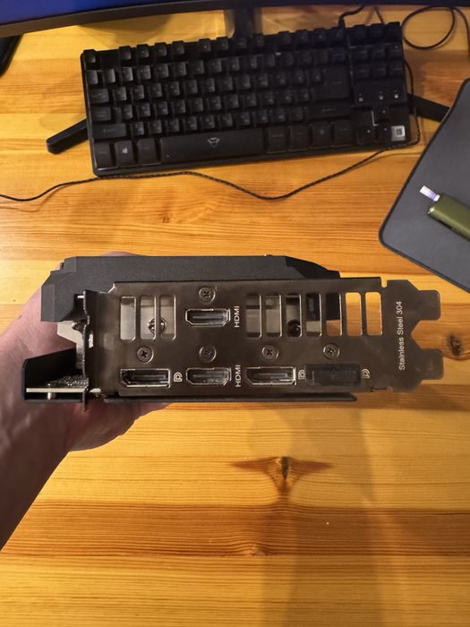 Видеокарта RTX3060 12GB (есть поломка)