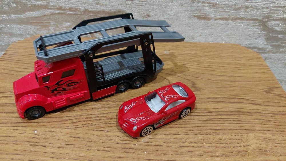 Треллер з машинками метал