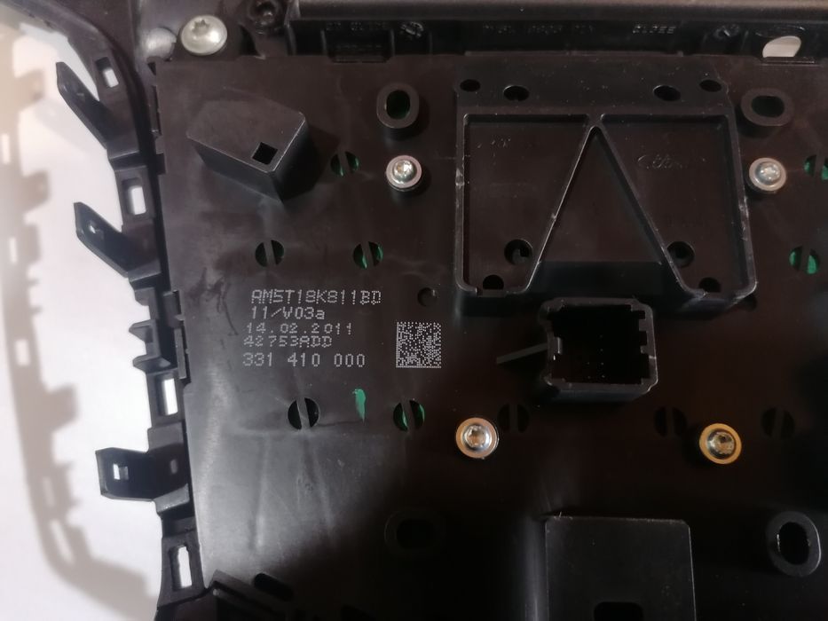 Ford Focus III de 2010/2011/2012/2013/2014/2015/2016/2017 Auto - rádio