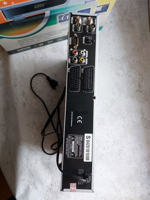 Супутниковий ресивер тюнер  DSR - 8001 PREMIUM