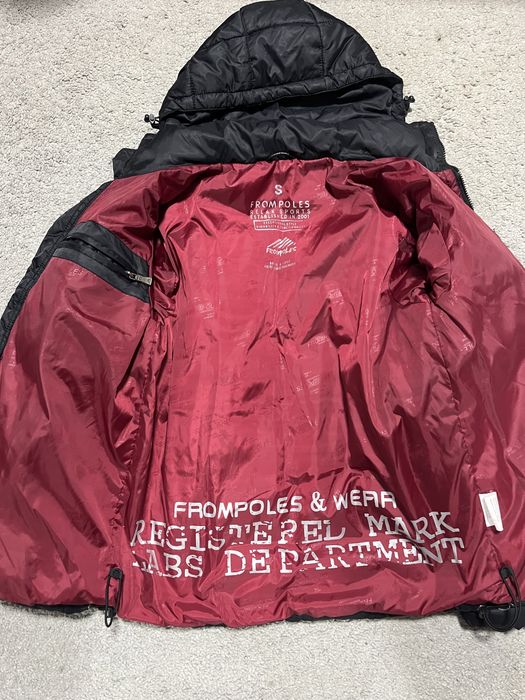 Продам легкий пуховик