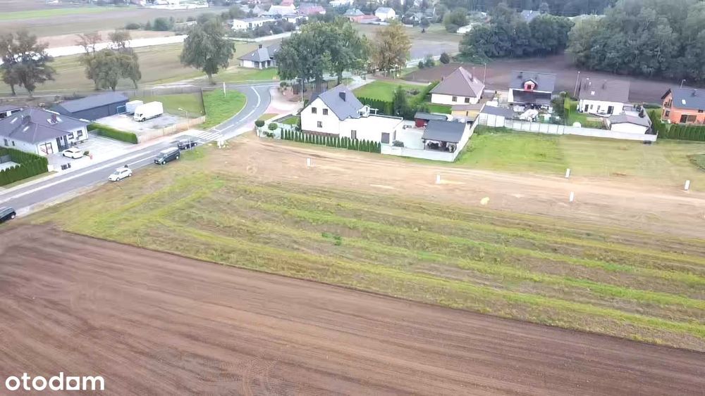 Ostatnia działka budowlana z prądem oraz wodą przy Śmiglu.