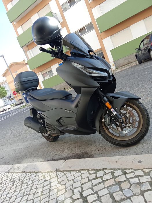 Zontes 125 D Muito bem estimada, com revisão feita á pouco tempo