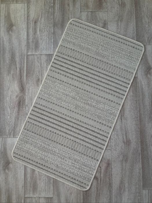 Безворсовый ковер на кухню