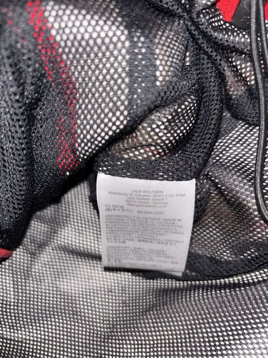 ветровка Jack Wolfskin xs