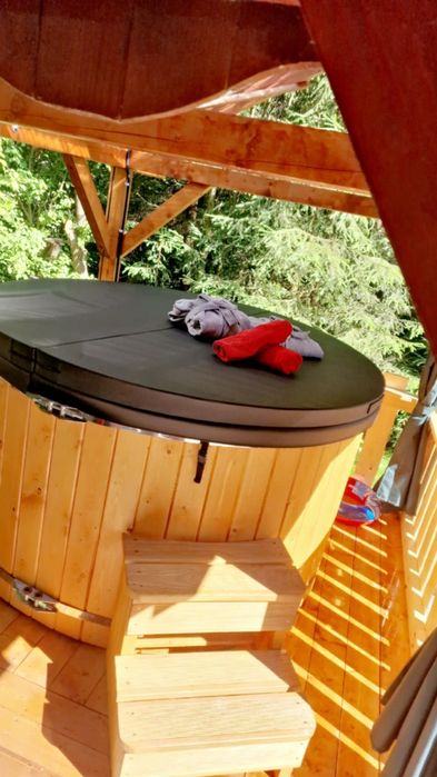 Leśna Przystań – Idealny dla  par domek z jacuzzi Lipnica W