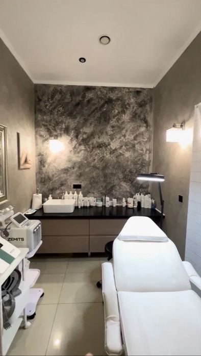 Wynajem stanowisk beauty | manicure | fryzjer | gabinet | Ursynów