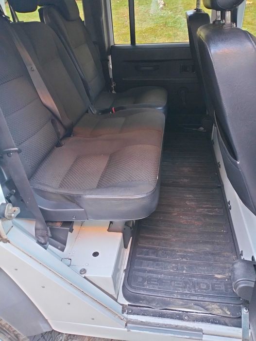 Defender 110 Puma