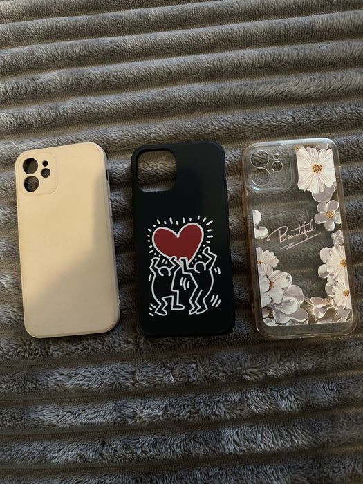 Чохли iPhone 12