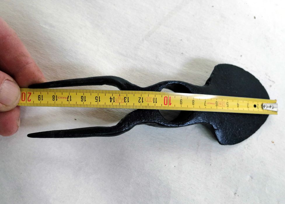 Stara kuta kopaczka ogrodowa - 20 cm