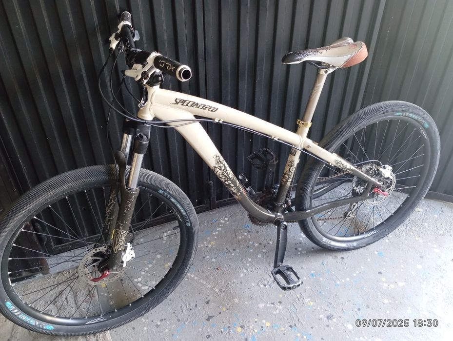 Bicicleta specialized 26