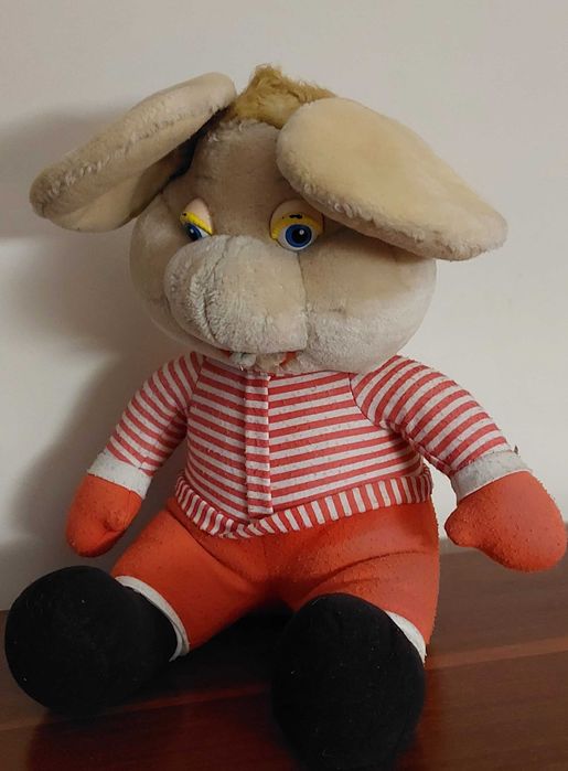 Lote de 2 Peluches vintage. Topo Gigio e Minion