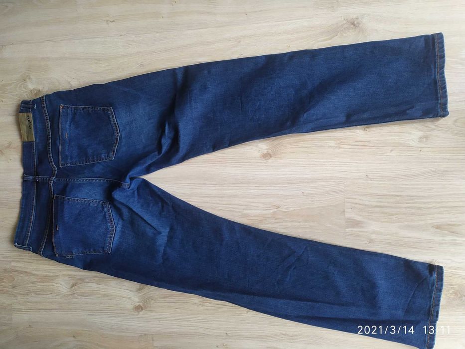 Spodnie jeansowe rozm W35 L 32