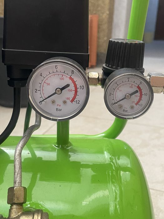 Compressor de Ar 24 Litros como novo