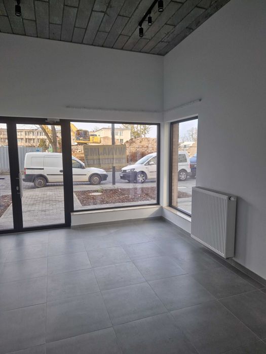 Bezpośredni wynajem lokalu handlowo-usługowego 23,49 m2 Warszawa-Wawer