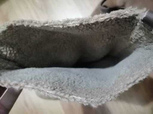 Botas de pele (camurça) com pêlo no interior