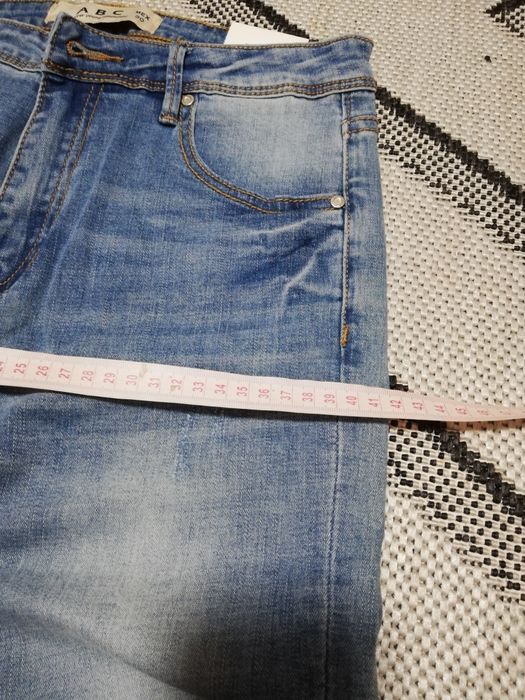 Джинси нові розмір 30