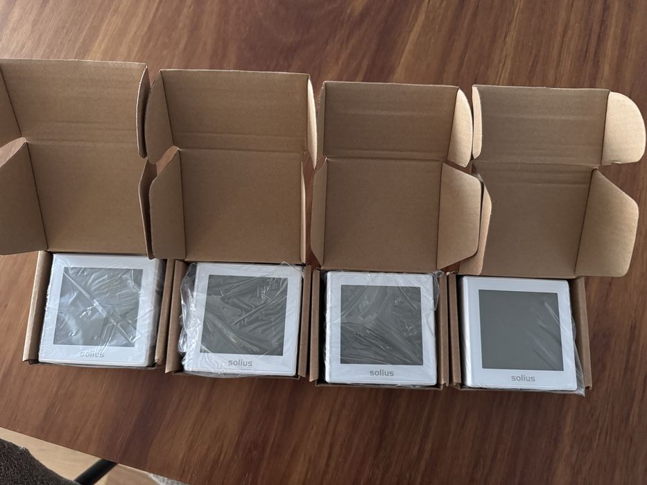 4 Controladores/ Termoestatos de parede