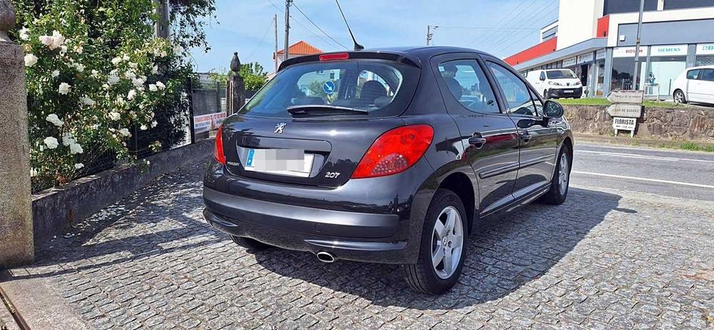 Peugeot 207 HATCHBACK 1.4 VTi 2008