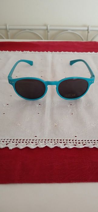 Óculos azuis, Meo, novos