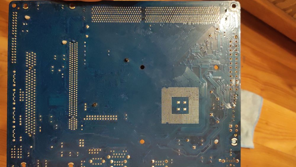 [На запчастини] ASRock G41M-VS3 R2.0 (s775, Intel G41/ICH + Xeon L5420