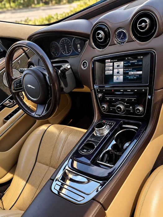 Jaguar XJ 3.0d V6 275cv | 2012 | 105.000 km