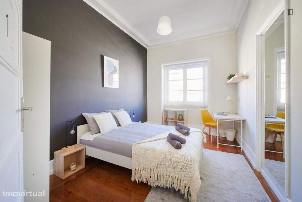 Quarto - localizado em Marquês de Pombal Lisbon