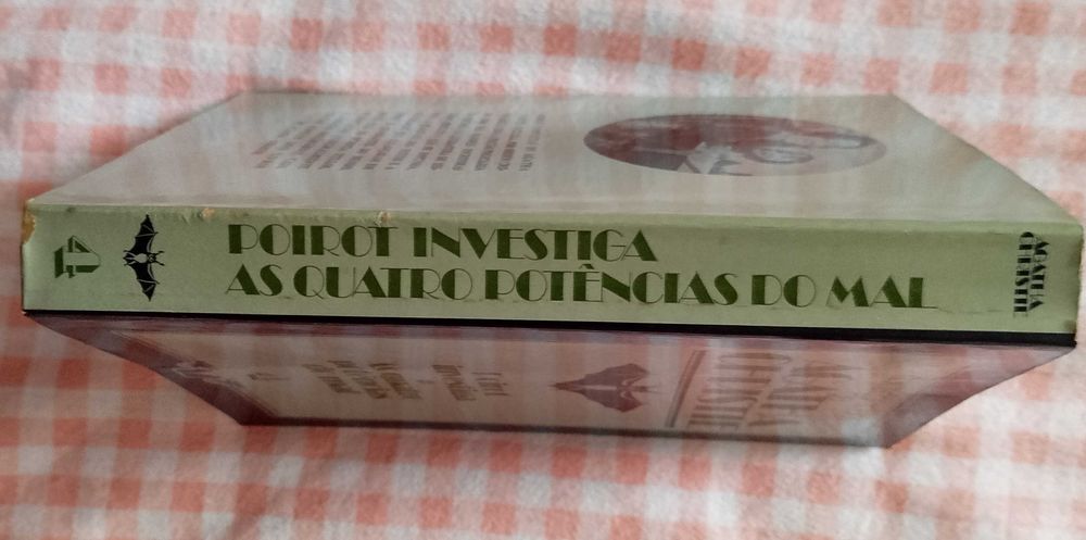 Poirot investiga - As quatro potências do mal, Agatha Christie