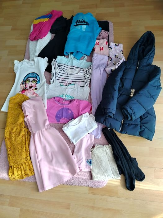 Paka ubrań dla dziewczynki 128/134 25 szt Promocja