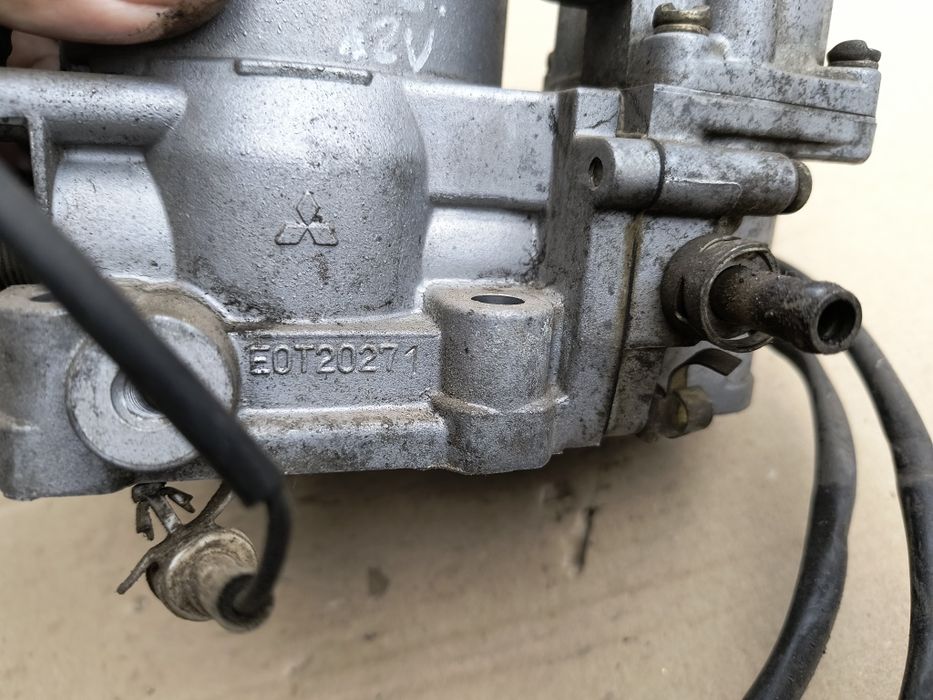 Mazda 626 GD Ford Probe 2.2 12v - Przepustnica E0T20271