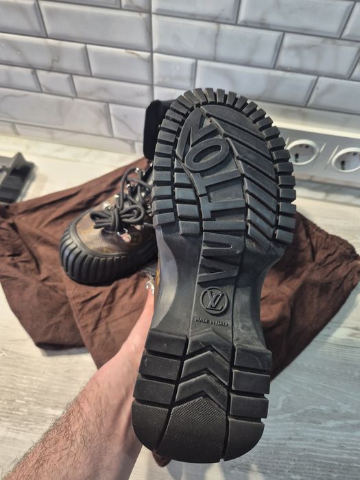 Жіночі черевики Louis Vuitton Ruby Flat Ranger.