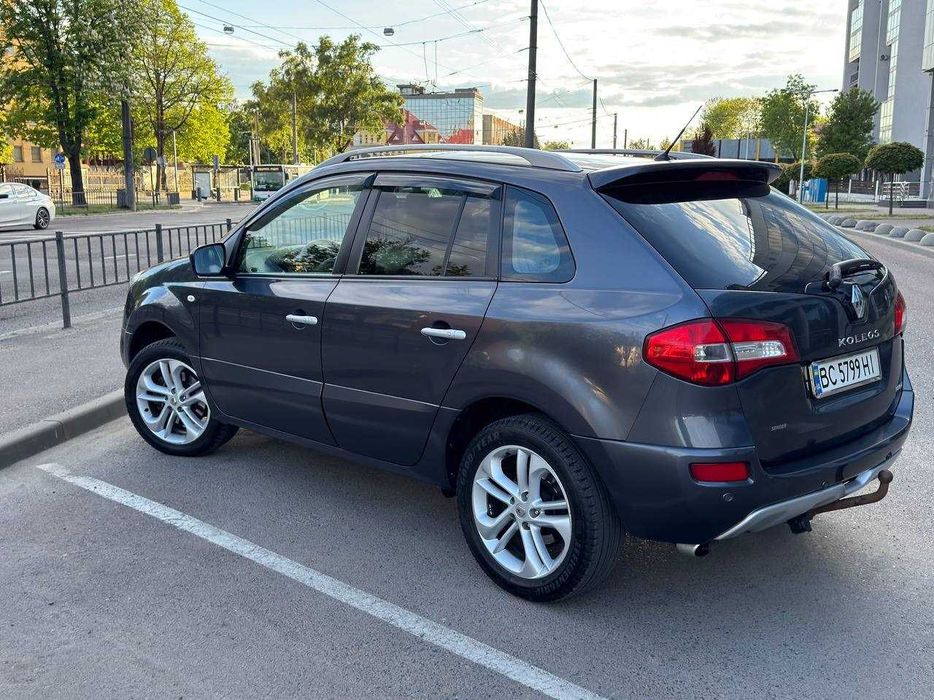 Автомобіль  Renault Koleos 2011, 2,0