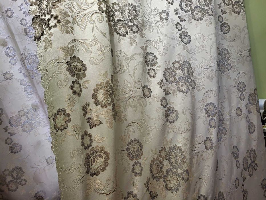 Штори в чудовому стані