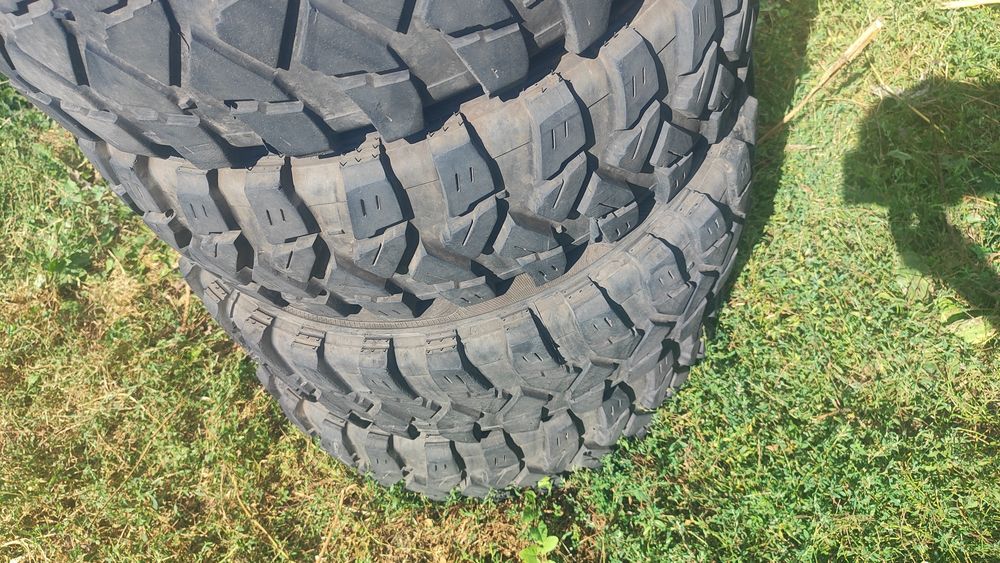 продам колеса 215/70 R15