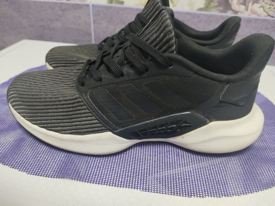 Кросівки чоловічі 43 Adidas: 860 грн. - Другие кроссовки Фастов на Olx