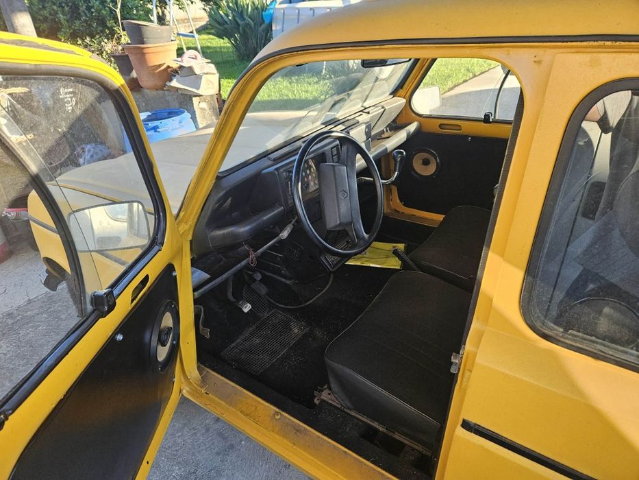 Vendo Renault 4L GTL