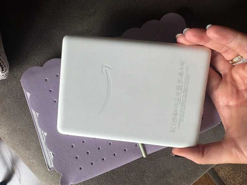 Kindle 10 Branco445838397455083521