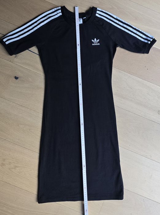 Sukienka sportowa adidas xs  CY4748
