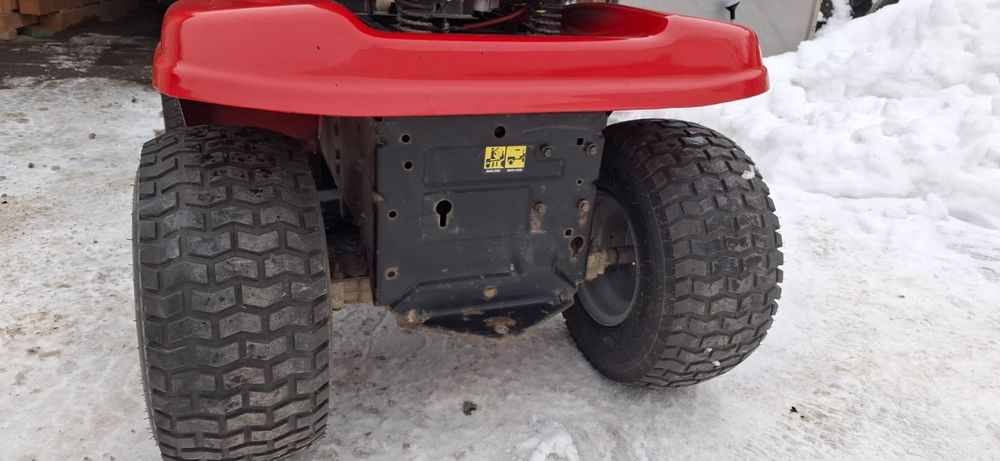 Traktorek kosiarka by Husqvarna