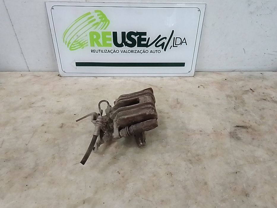 Pinça travão / maxila de travão trás direita VOLKSWAGEN Golf VI Van (5