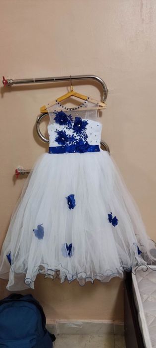 Нежное пышное платье на выпускной 90 см в детский сад