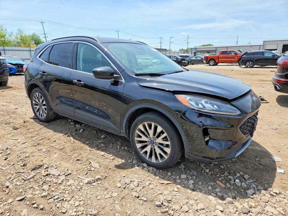 Ford Escape 2022 Titanium.