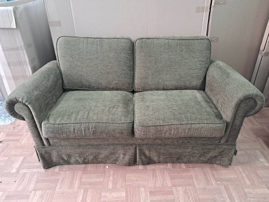 Sofá 3 lug +sofá cama 2lug.